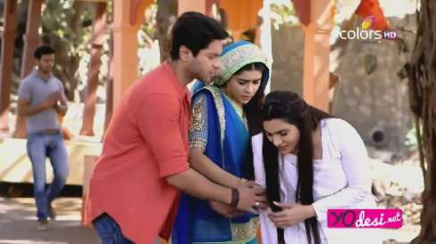 Ishq Ka Rang Safed (159. ep.) 09.02.2016. – Kanak kvari Viplavov i Dhaaniin izlazak!