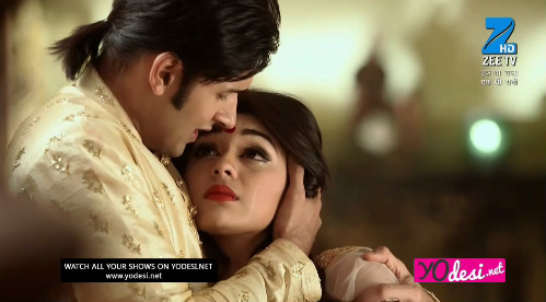Ek Tha Raja Ek Thi Rani (430. ep.) 22.03.2017. – Svi misle da je Rani otišla nakon što je odsekla pletenicu Bari Rani Maa!