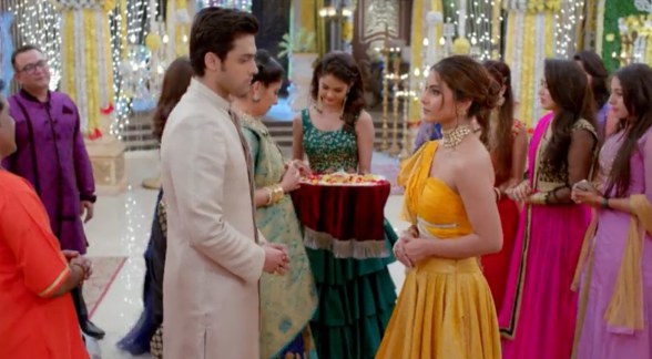 Kasautii Zindagii Kay – 111. epizoda – Komolika i Anurag se vere!