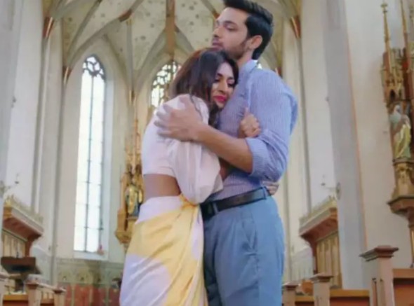 Kasautii Zindagii Kay 215. epizoda! Anurag odlazi u Švajcarsku da povrati svoju ljubav!